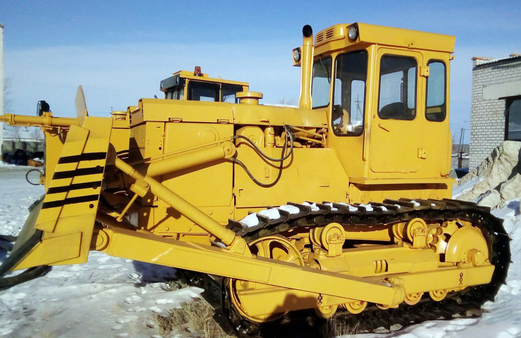 Бульдозер Т-170