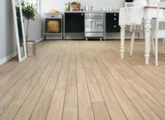 Как выбрать недорогое напольное покрытие для дачи